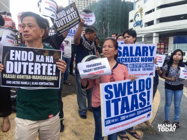 Black Friday Protest | Duterte’s non-issuance of EO on contractualization angers labor groups Black Friday Protest | Duterte’s non-issuance of EO on contractualization angers labor groups