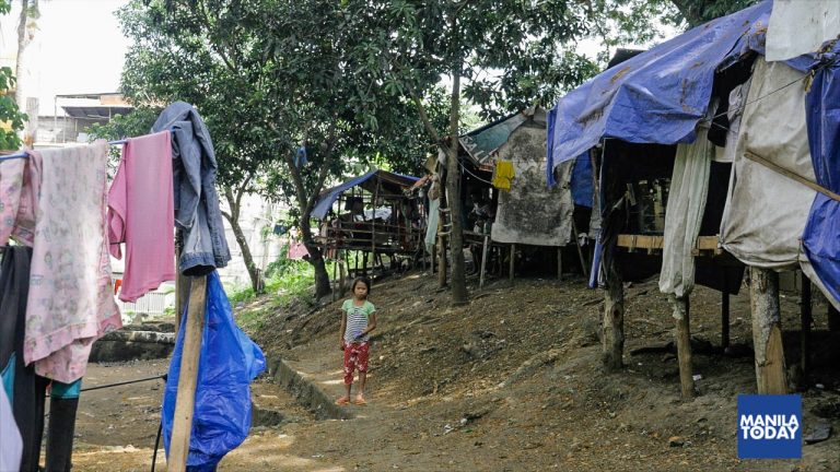 Lumad leaders decry threats of forced surrender by AFP Lumad leaders decry threats of forced surrender by AFP