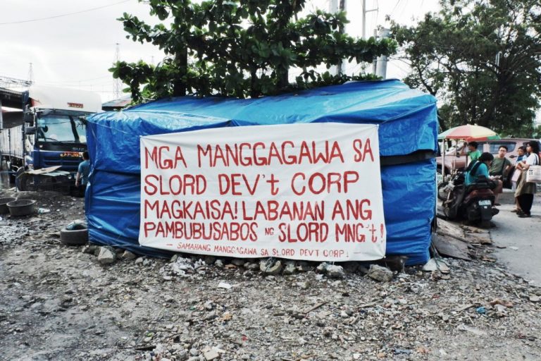 Silip sa buhay ng kababaihang manggagawa ng UniPak Silip sa buhay ng kababaihang manggagawa ng UniPak
