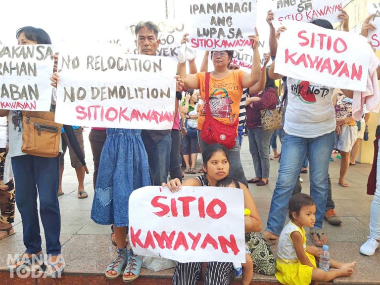 Mga residente ng Sitio Kawayan sa Novaliches, nagprotesta sa QC Hall