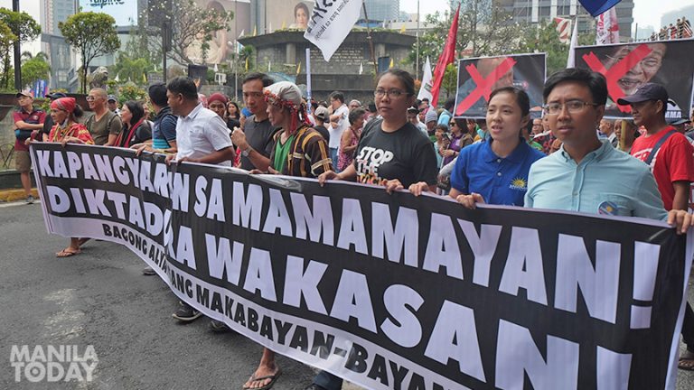 IN PHOTOS: EDSA People Power 33rd anniversary IN PHOTOS: EDSA People Power 33rd anniversary