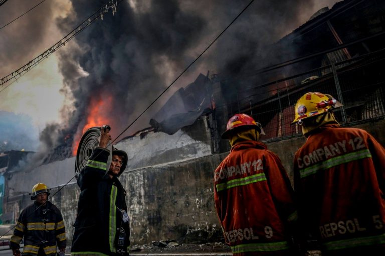 Fire at Brgy San Antonio in Quezon City
