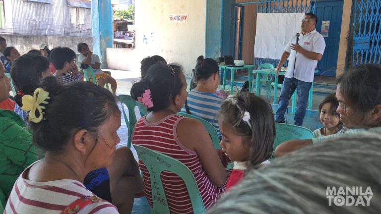 Laguna de Bay residents in Bayanan continue to oppose reclamation, demolition of homes Laguna de Bay residents in Bayanan continue to oppose reclamation, demolition of homes