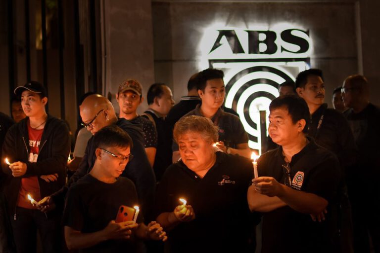 In shutting down ABS-CBN, lawyers say NTC bypassed Congress