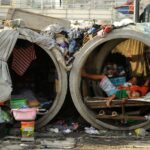 37836940_-_22_03_2016_-_philippines-economy-poverty