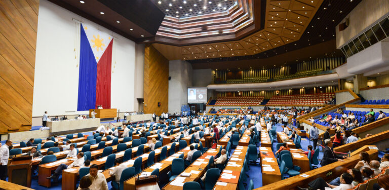 Groups laud HOR approval of rights defenders, COMELEC employees’ bills